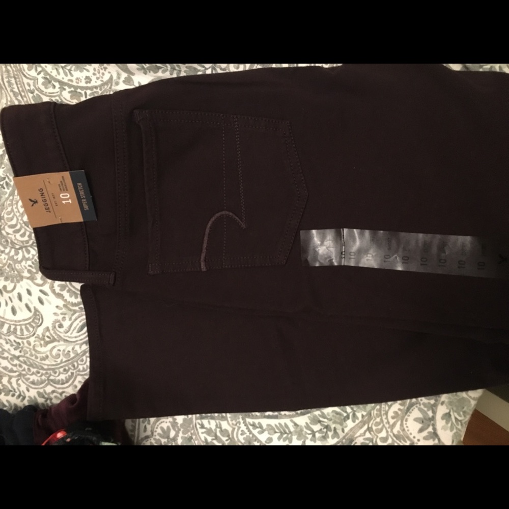 NWT American Eagle plum jeggings size 10